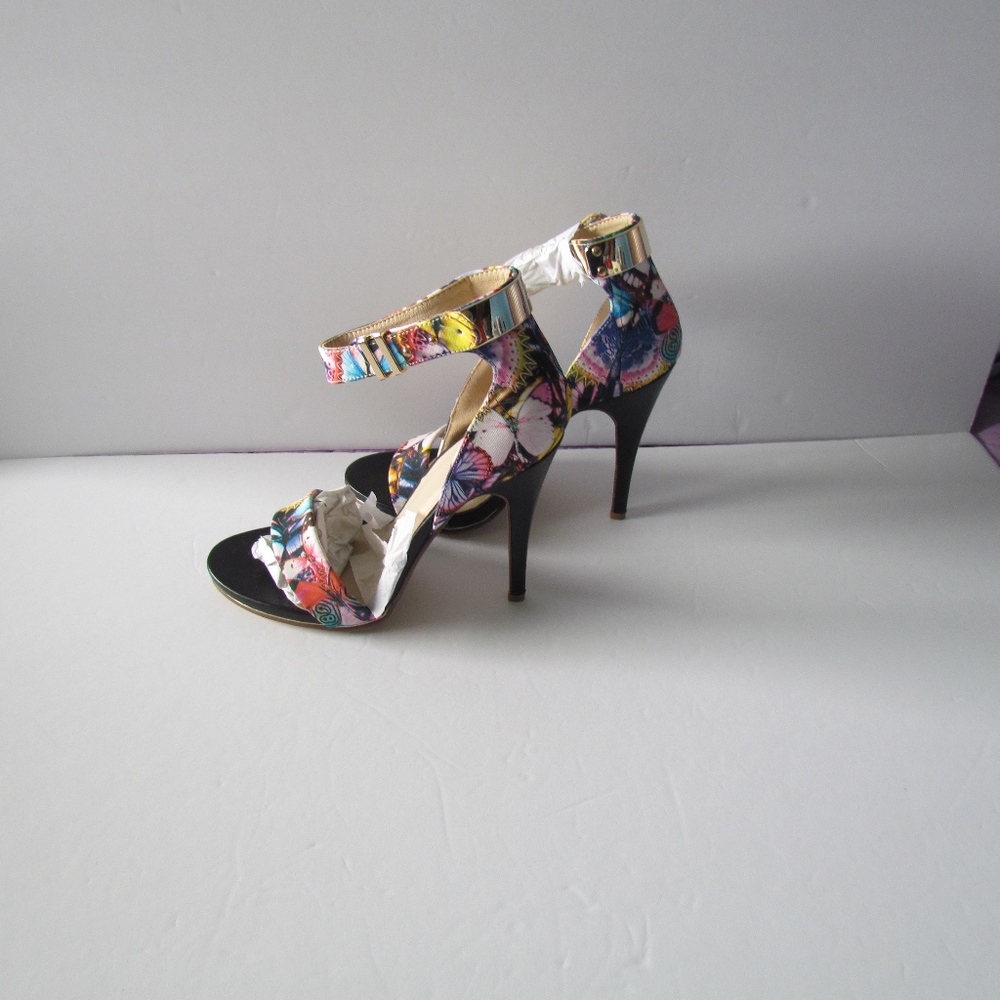 Catherine Malandrino Butterfly High Heel Sandal - Picture 7 of 7
